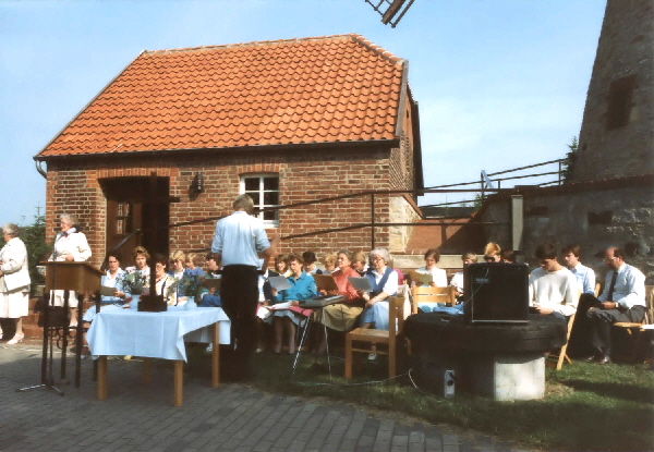 Gottesdienst-Windmühle-20-07-1986-08xx